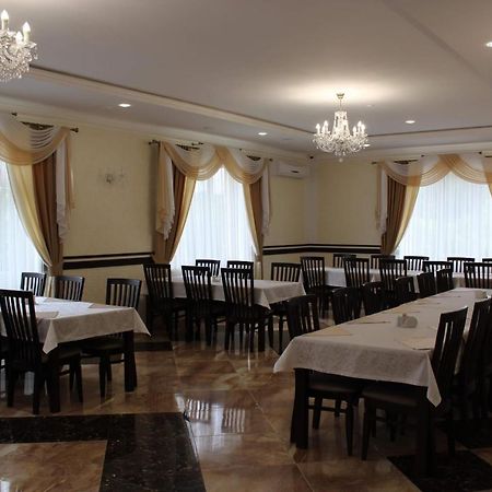 Вишиванка Deliatyn Exterior photo