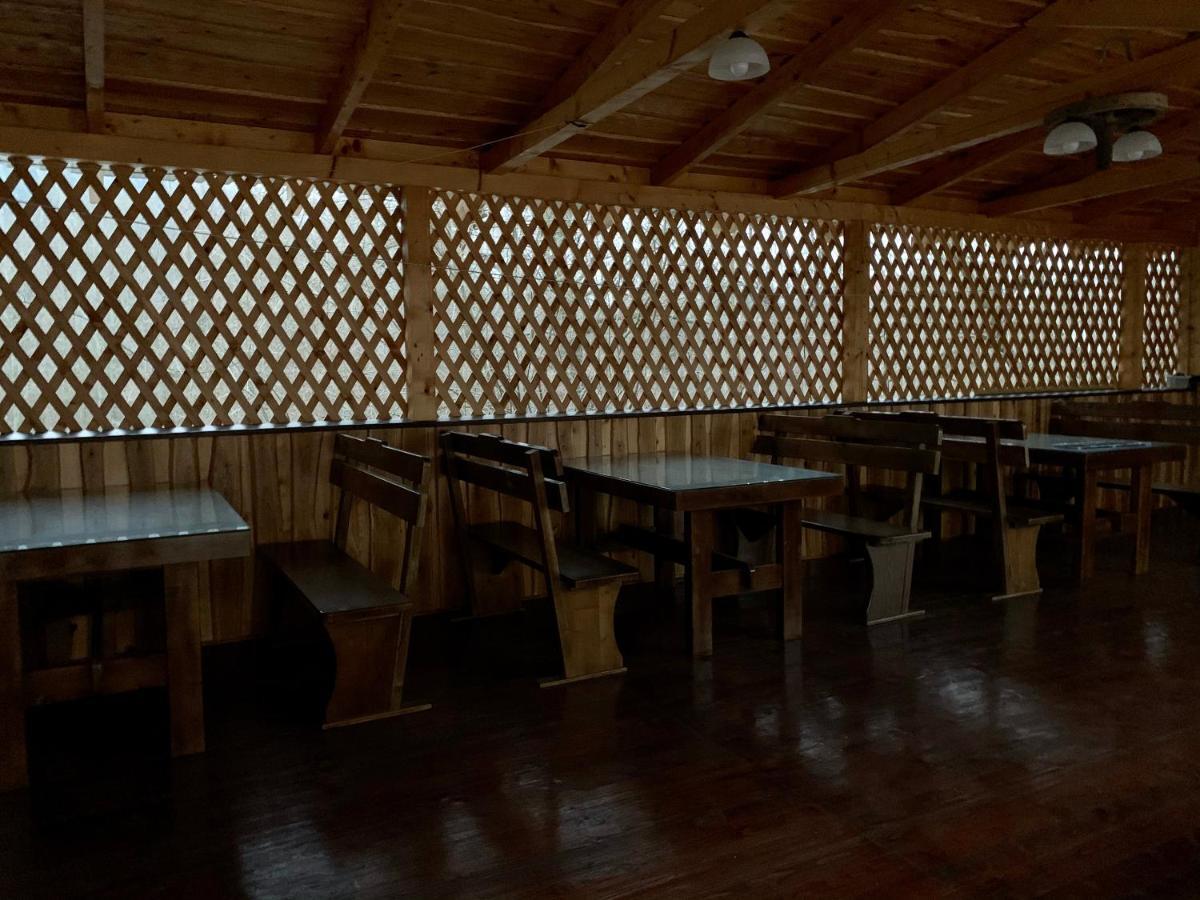 Вишиванка Deliatyn Exterior photo
